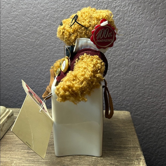 Teddy’s Teddy 100th anniversary, 1902 to 2002 - Picture 8 of 9